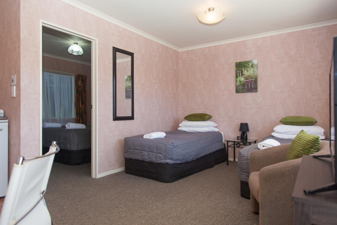Motel Te Kuiti Bagian luar foto