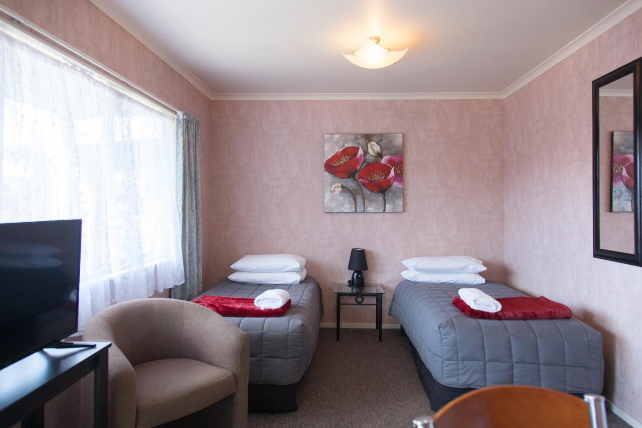 Motel Te Kuiti Bagian luar foto